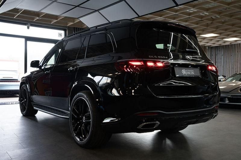 Neu Mercedes GLS450 AMG line 367 PS (269 kW) 2025 Schwarz SUV