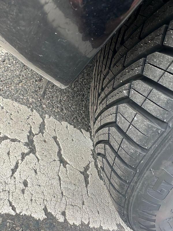 Gebraucht BMW 520 177 PS (130 kW) 2010 Schwarz Limousine