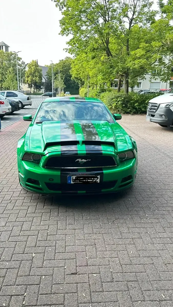 Gebraucht Ford Mustang 305 PS (224 kW) 2014 Rot Coupé