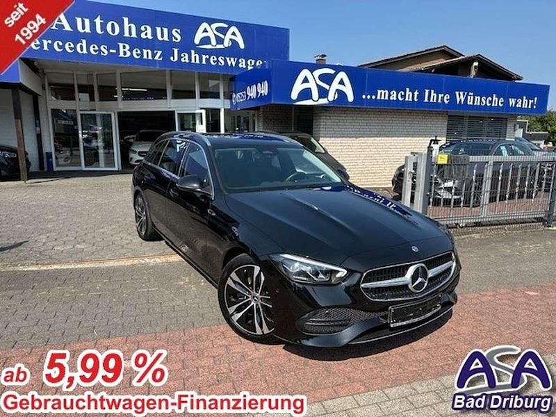 Obsidianschwarz Gebraucht 2024 Mercedes C200 Avantgarde Kombi | 36.990 € (Guter Preis) - Bild 1/3