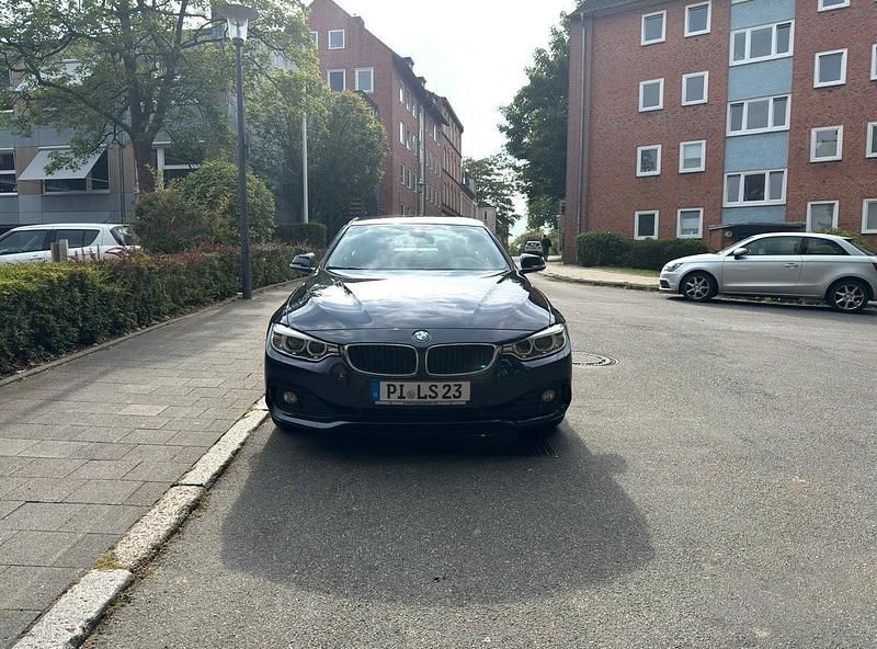 Blau Gebraucht 2015 BMW 430 Advantage Coupé | 16.490 € - Bild 1/4