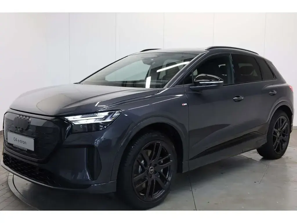 Neu Audi Q4 e-tron S-Line 219 kW (299 PS) 2026 Tamboragrau metallic SUV