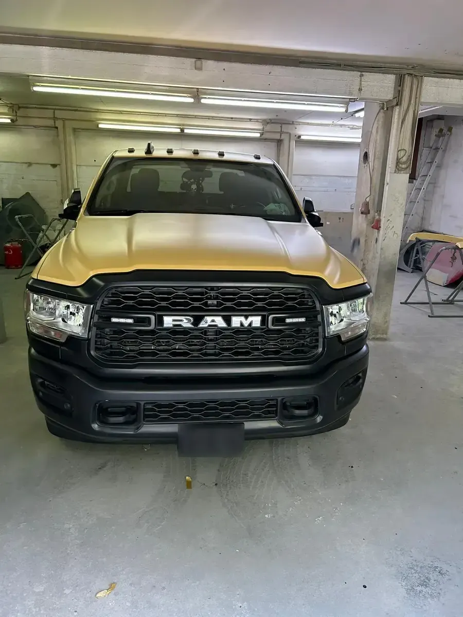 Gebraucht RAM 3500 410 PS (301 kW) 2025 Andere farben Pickup