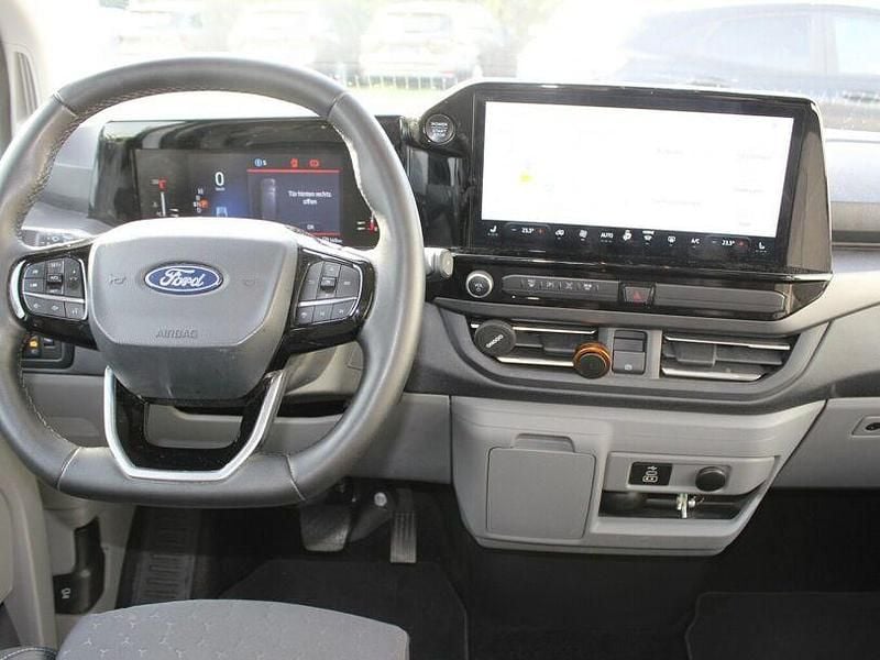 Gebraucht Ford Tourneo Custom Titanium 170 PS (125 kW) 2024 Weiss Van