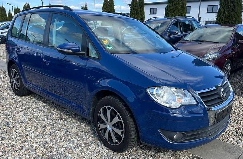 Gebraucht VW Touran Trendline 105 PS (77 kW) 2009 Blau Van / Kleinbus