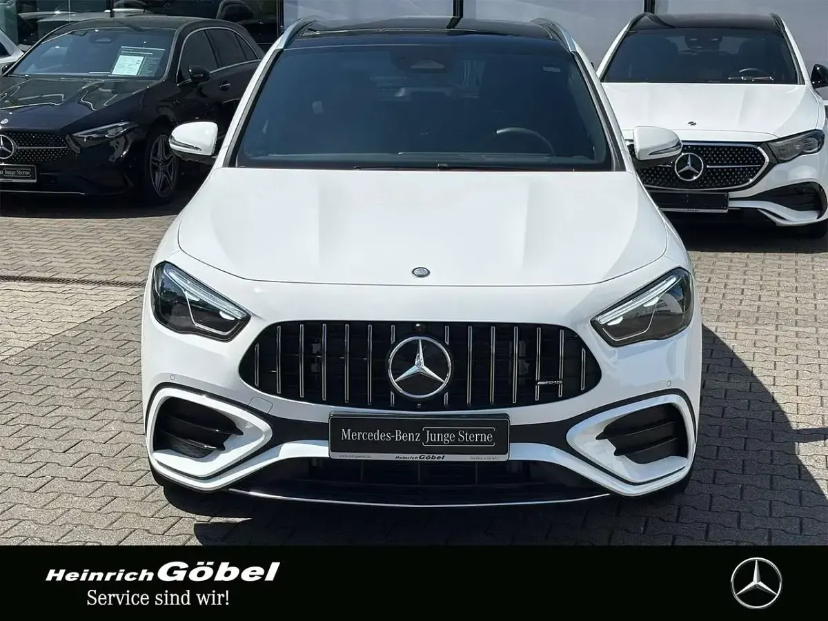 Gebraucht Mercedes GLA35 AMG AMG 306 PS (225 kW) 2025 Weiß SUV