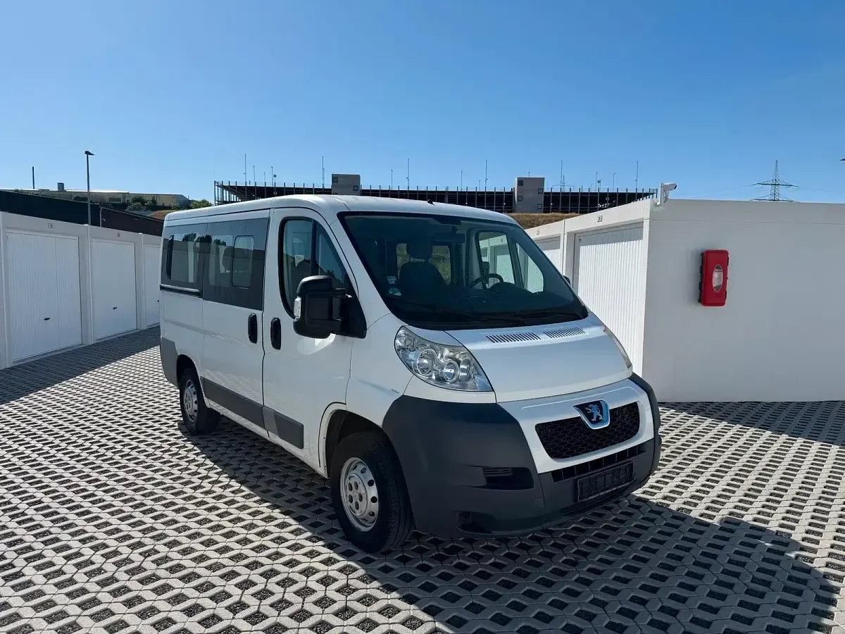 Gebraucht Peugeot Boxer 110 PS (80 kW) 2012 Weiß Van