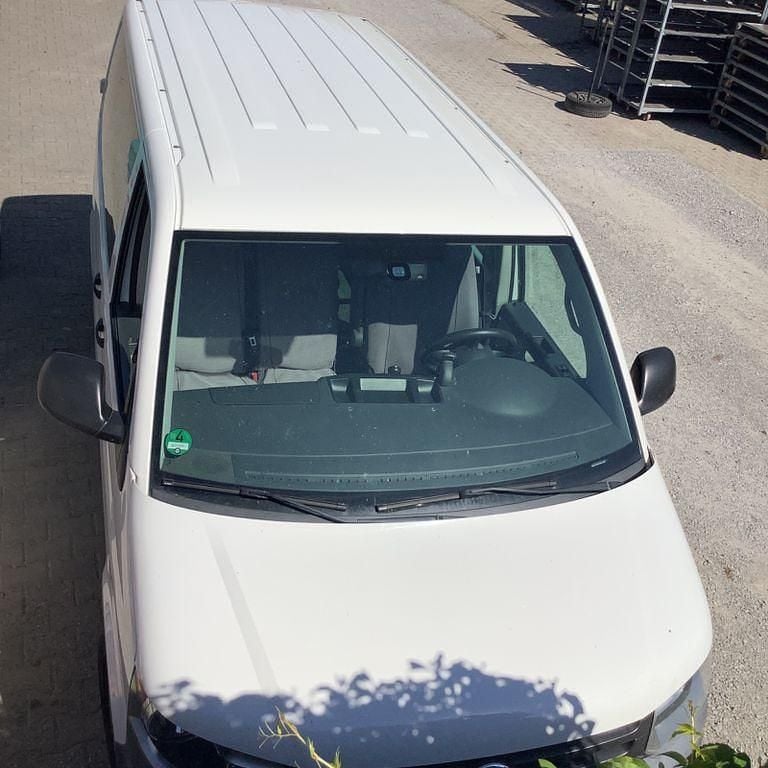 Weiß Gebraucht 2012 VW T5 Van | 11.000 € (Superpreis) - Bild 1/4