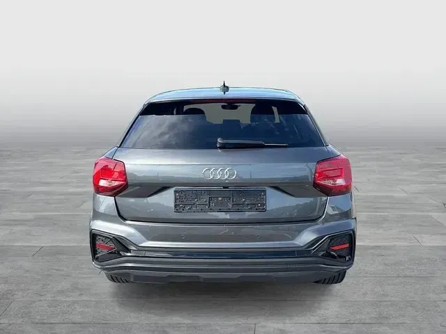 Gebraucht Audi Q2 S-Line 116 PS (85 kW) 2025 Daytonagrau perleffekt SUV