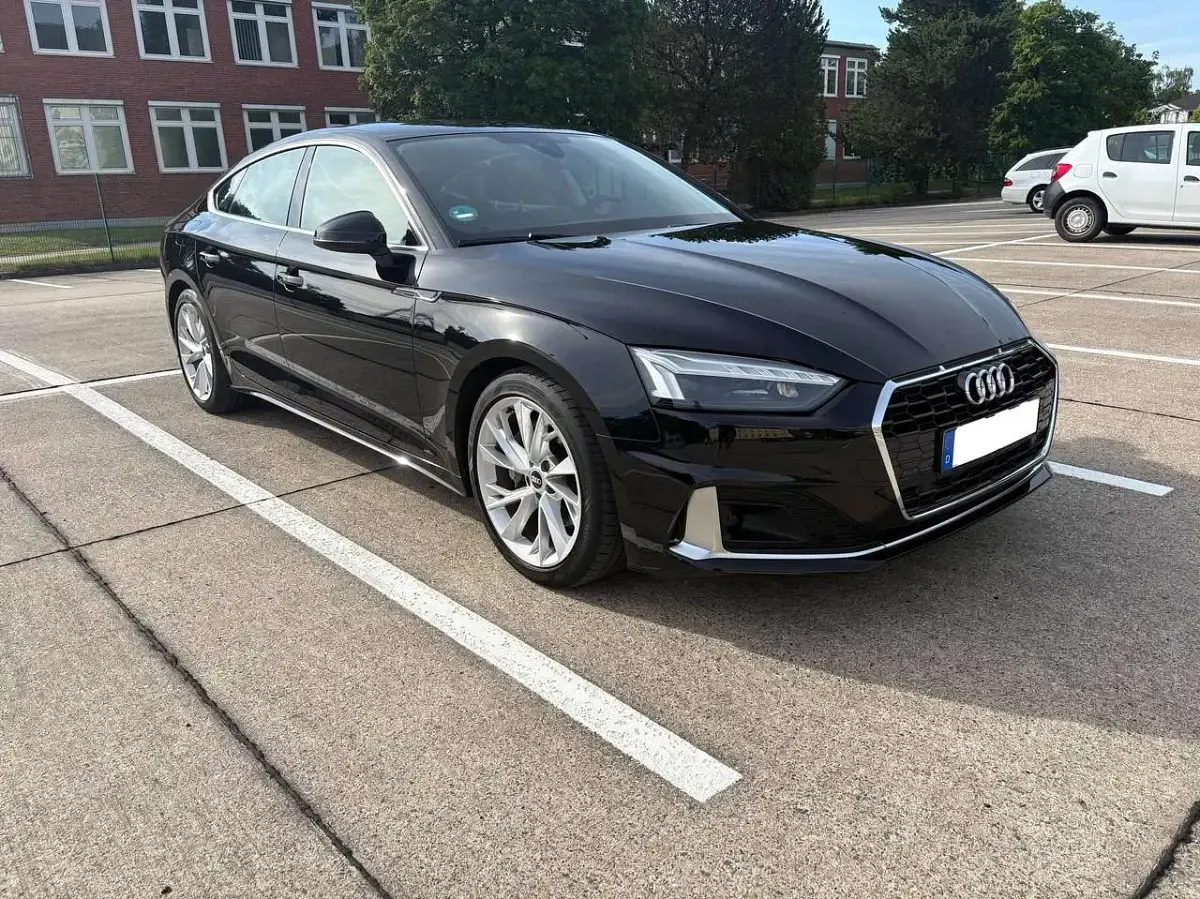 Gebraucht Audi A5 Advanced 204 PS (150 kW) 2021 Schwarz Coupé
