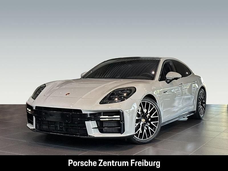 Weiß Neu 2025 Porsche Panamera 4 Limousine | 154.890 € (Superpreis) - Bild 1/4