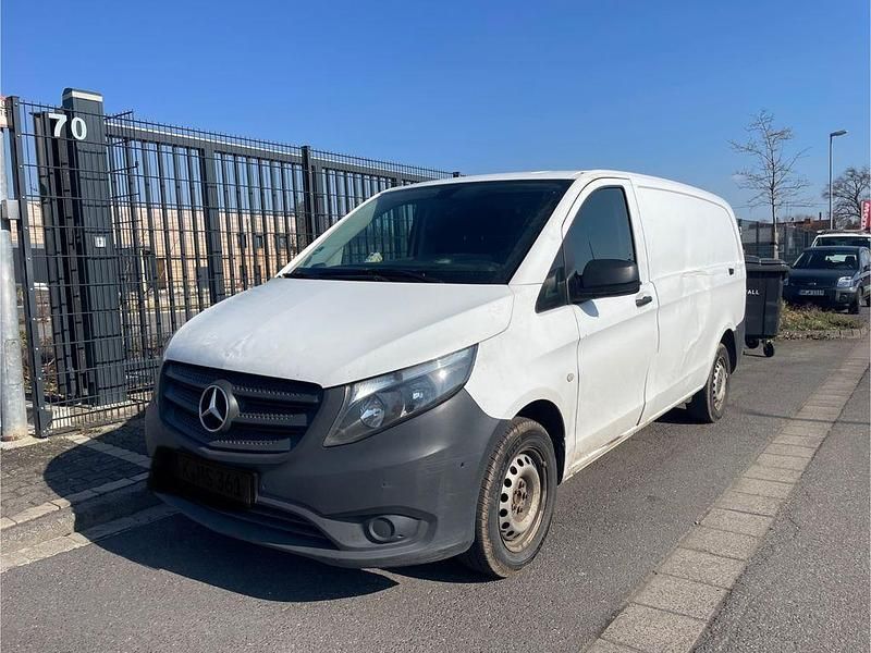 Gebraucht Mercedes Vito 136 PS (100 kW) 2019 Weiß Van