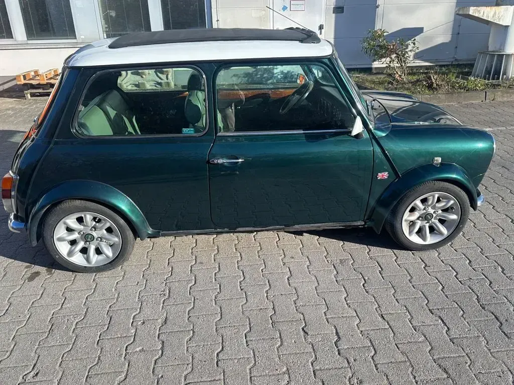 Usata Mini Cooper 63 CV (46 kW) 1998 Verde Utilitaria