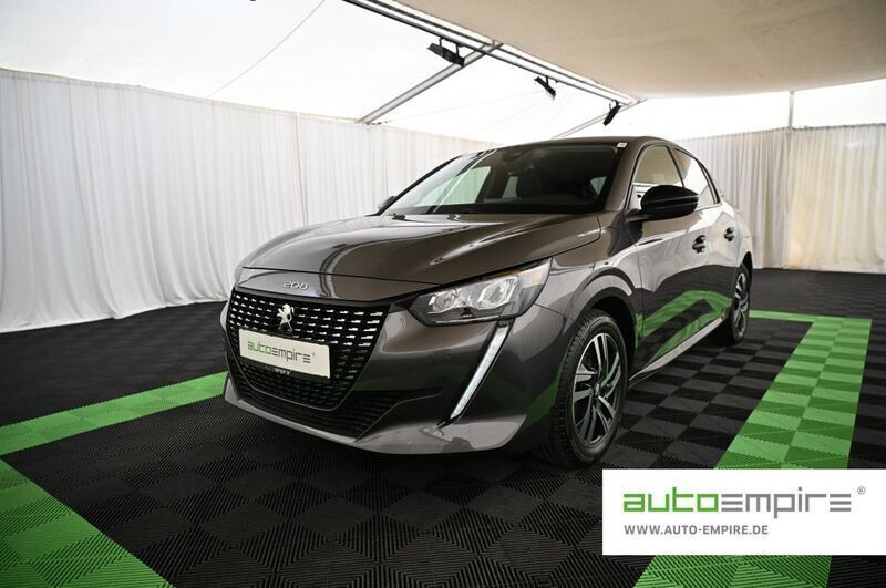 Platinum grau Gebraucht 2023 Peugeot 208 Allure Kleinwagen | 16.990 € (Guter Preis) - Bild 1/3