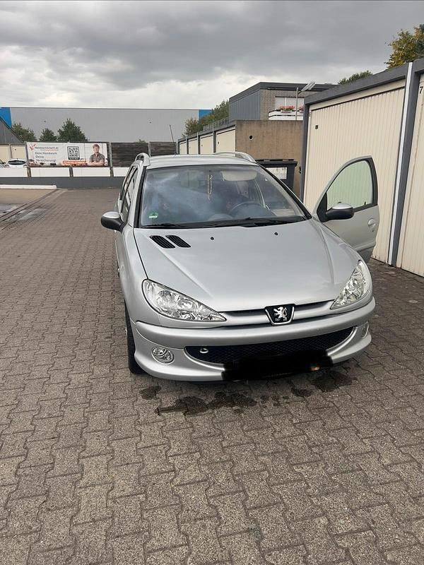 Gebraucht Peugeot 206 116 PS (85 kW) 2006 Silber Kombi