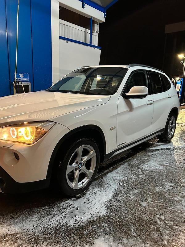 Gebraucht BMW X1 204 PS (150 kW) 2011 Weiß SUV