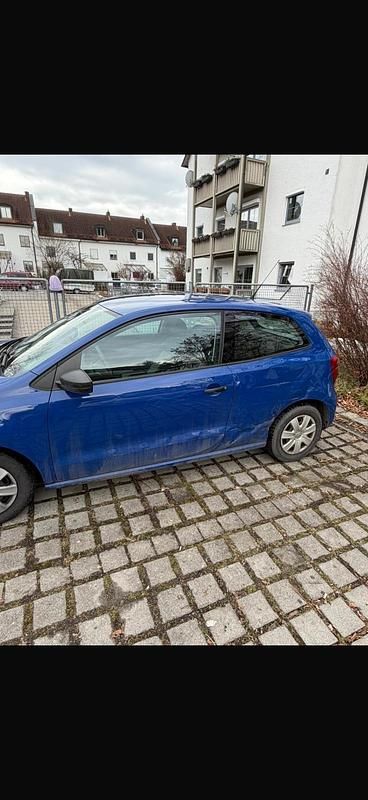 Gebraucht VW Polo 70 PS (51 kW) 2011 Blau Kleinwagen