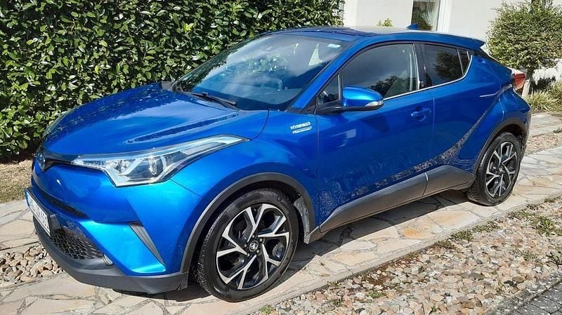 Blau Gebraucht 2019 Toyota C-HR Team SUV | 16.800 € (Guter Preis) - Bild 1/4