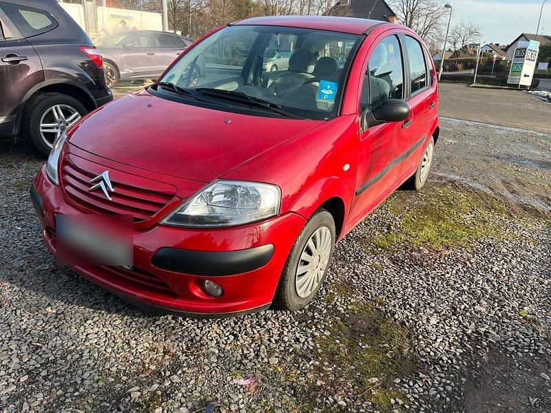 Rot Gebraucht 2003 Citroën C3 Kleinwagen | 1.600 € (Fairer Preis) - Bild 1/4