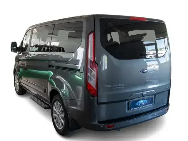 Gebraucht Ford Tourneo Custom Titanium 150 PS (110 kW) 2023 Grau Van