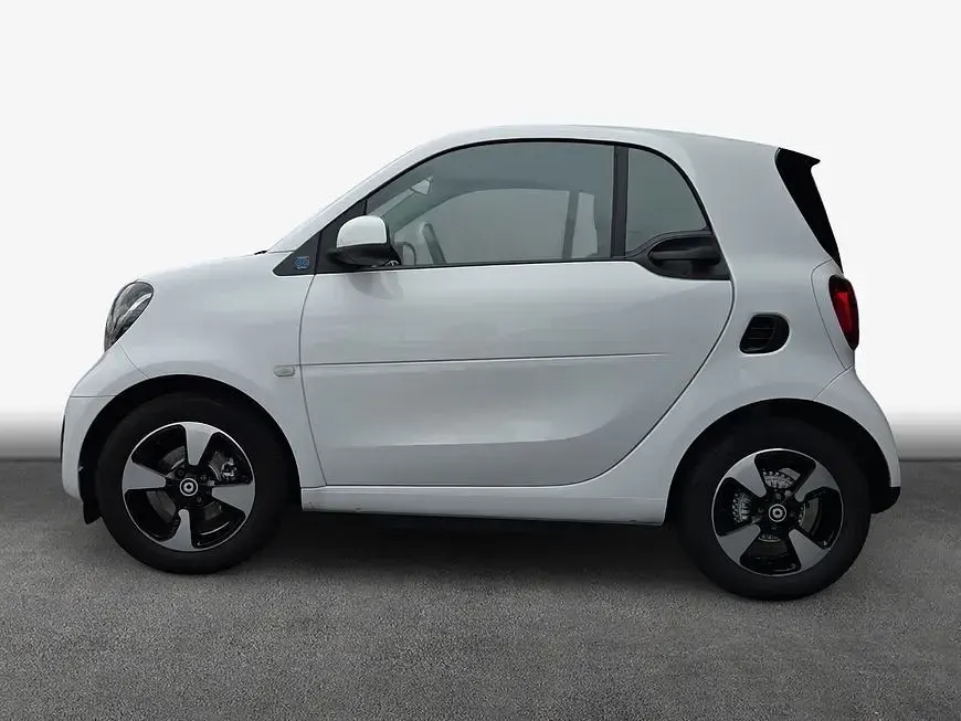Gebraucht Smart ForTwo Electric Drive Passion 60 kW (82 PS) 2021 Weiß Coupé