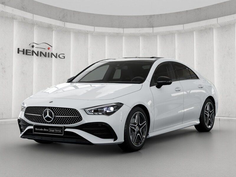 Andere farbe Gebraucht 2023 Mercedes CLA180 AMG Limousine | 37.880 € (Teuer) - Bild 1/4