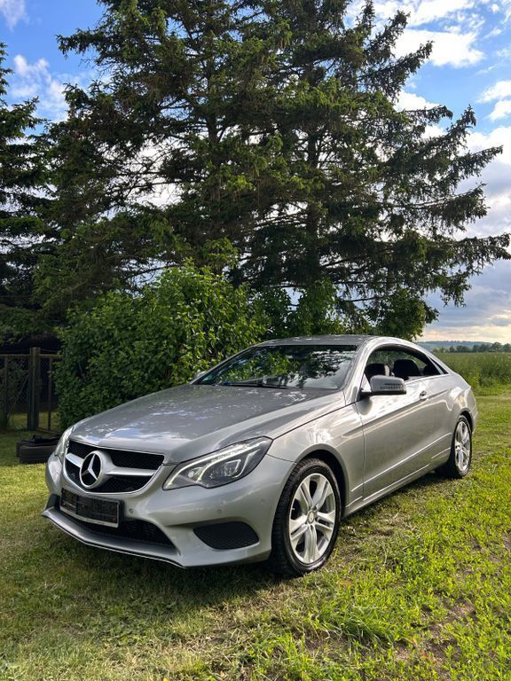 Grau Gebraucht 2014 Mercedes E350 AMG Coupé | 15.999 € (Superpreis) - Bild 1/4