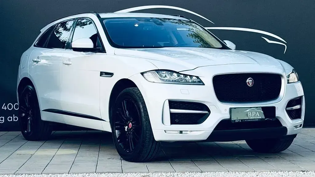 Gebraucht Jaguar F-Pace R-Sport 179 PS (131 kW) 2016 Weiß SUV