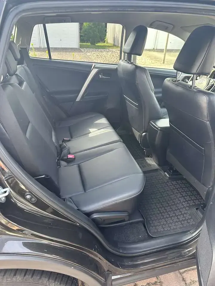 Gebraucht Toyota RAV4 Executive 150 PS (110 kW) 2015 Braun SUV