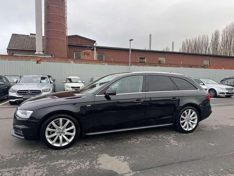 Gebraucht Audi A4 S-Line 150 PS (110 kW) 2014 Schwarz Kombi