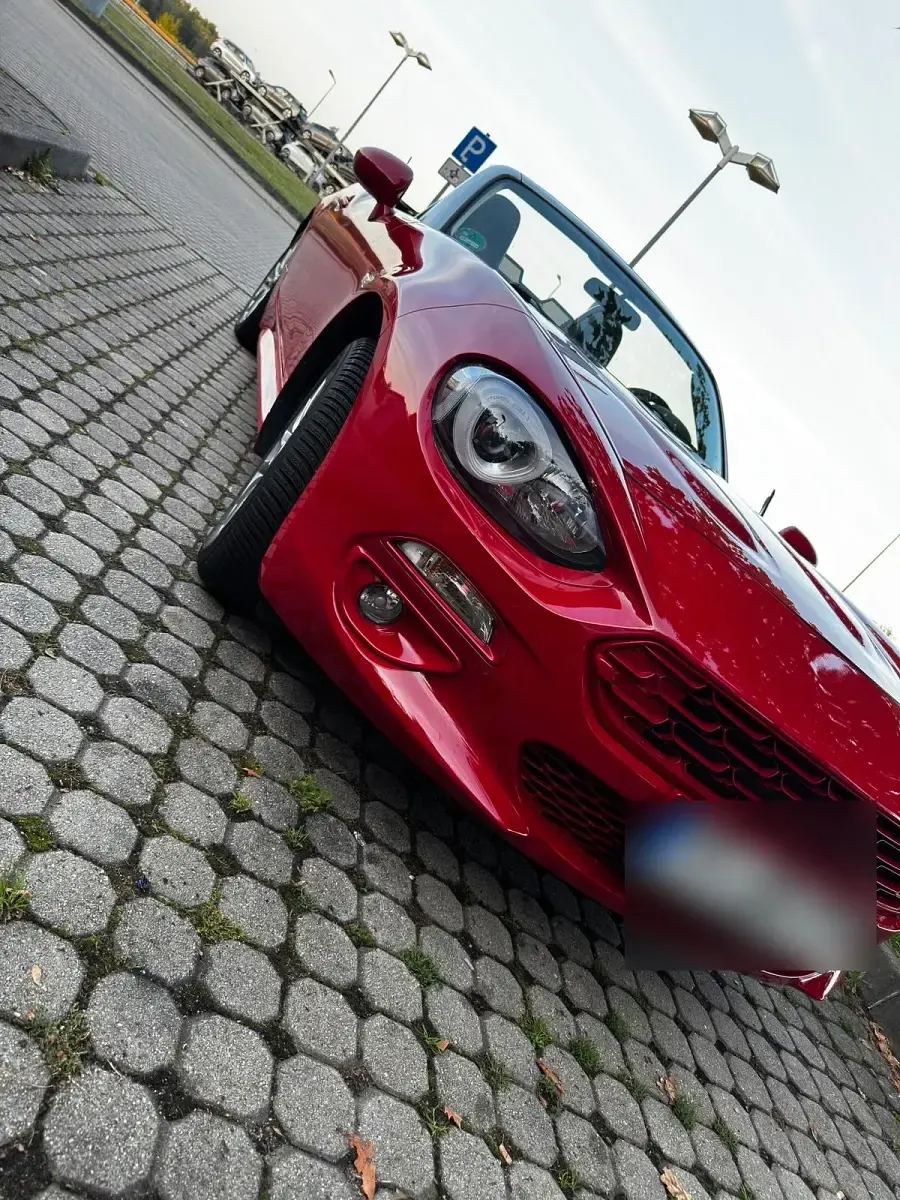 Gebraucht Fiat 124 Spider 140 PS (102 kW) 2018 Rot Cabrio