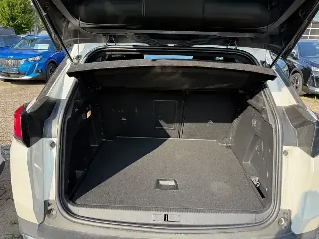 Gebraucht Peugeot 3008 Allure 131 PS (96 kW) 2023 Lack weiss perlglänzend/metall SUV