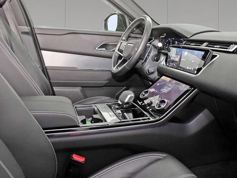 Gebraucht Land Rover Range Rover Velar SE Dynamic 304 PS (223 kW) 2022 Santorini black SUV