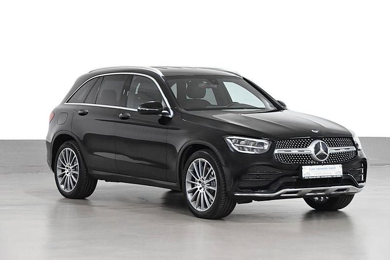 Schwarz Gebraucht 2020 Mercedes GLC220 AMG line SUV | 33.990 € (Fairer Preis) - Bild 1/4