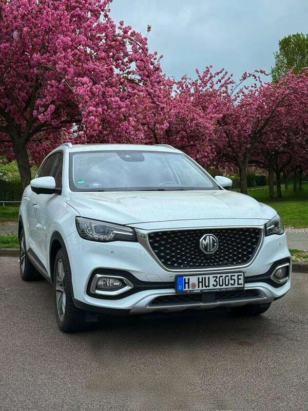 Weiß Gebraucht 2021 MG EHS Luxury SUV | 19.990 € (Etwas zu teuer) - Bild 1/4
