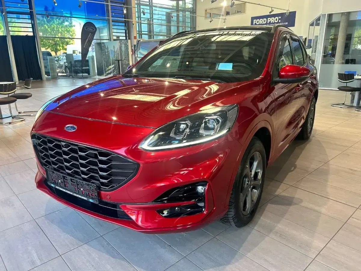 Gebraucht Ford Kuga ST-Line X 224 PS (164 kW) 2021 Rot SUV