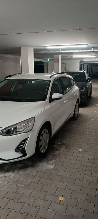 Gebraucht Ford Focus Trend 86 PS (63 kW) 2019 Weiß Limousine