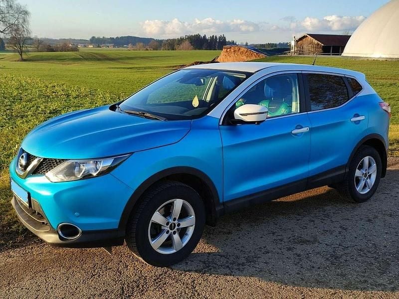 Gebraucht Nissan Qashqai N-Connecta 110 PS (80 kW) 2016 Blau SUV