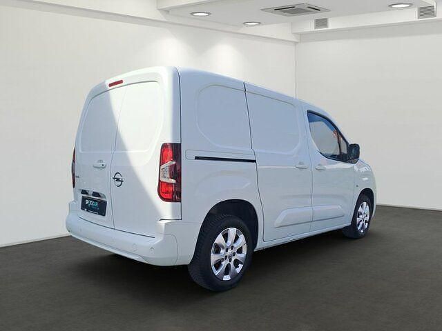 Gebraucht Opel Combo Edition 102 PS (75 kW) 2022 Van