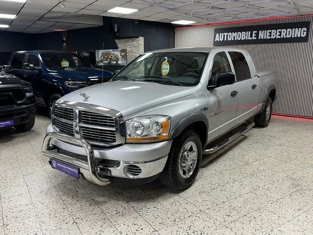 Gebraucht Dodge Ram 349 PS (256 kW) 2006 Silber Pickup