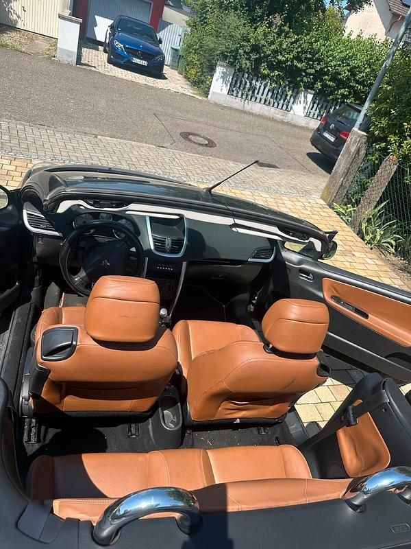 Schwarz Gebraucht 2007 Peugeot 207 CC Cabrio | 2.150 € (Guter Preis) - Bild 1/4