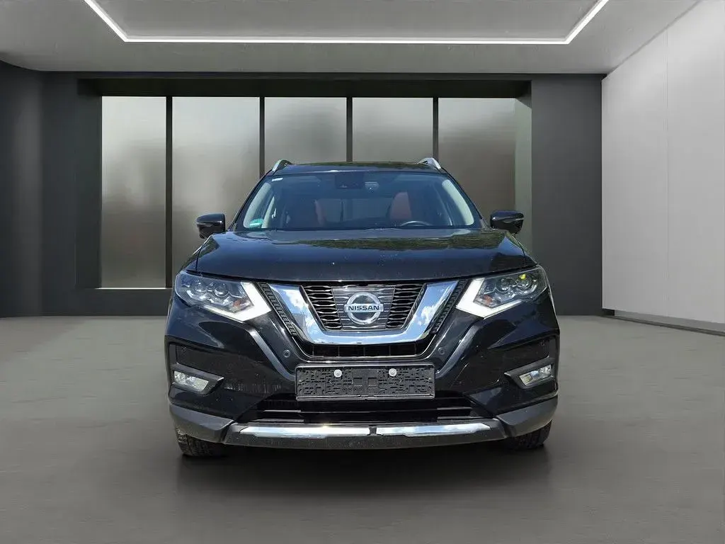 Gebraucht Nissan X-Trail Tekna 163 PS (119 kW) 2018 Schwarz SUV