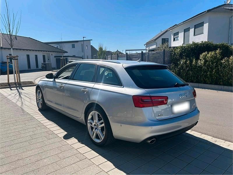 Gebraucht Audi A6 S-Line 245 PS (180 kW) 2011 Silber Kombi