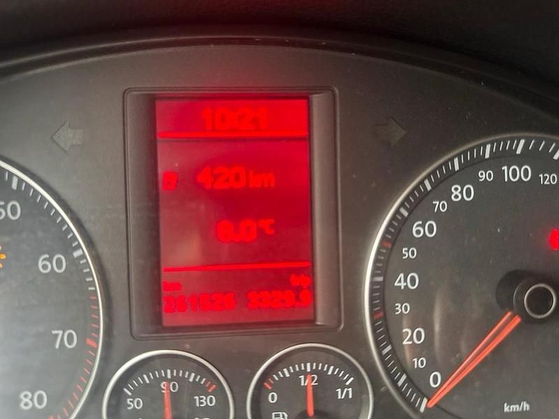 Gebraucht VW Golf VI 122 PS (89 kW) 2009 Schwarz Kleinwagen