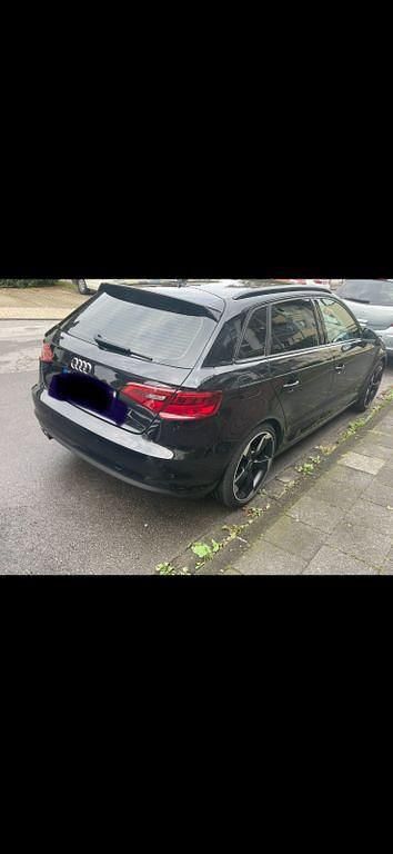 Gebraucht Audi A3 Ambiente 140 PS (102 kW) 2013 Schwarz Limousine