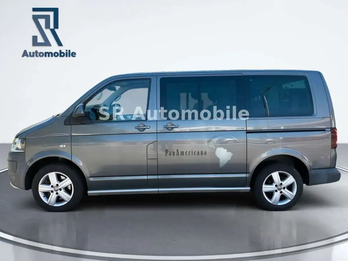 Gebraucht VW Multivan PanAmericana 179 PS (131 kW) 2011 Grau Van / Kleinbus