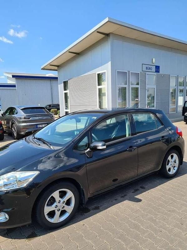 Gebraucht 2010 Toyota Auris Executive Limousine | 6.500 € (Fairer Preis) - Bild 1/4