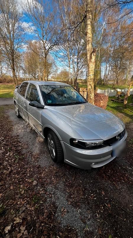 Gebraucht Opel Vectra 101 PS (74 kW) 2001 Silber Limousine