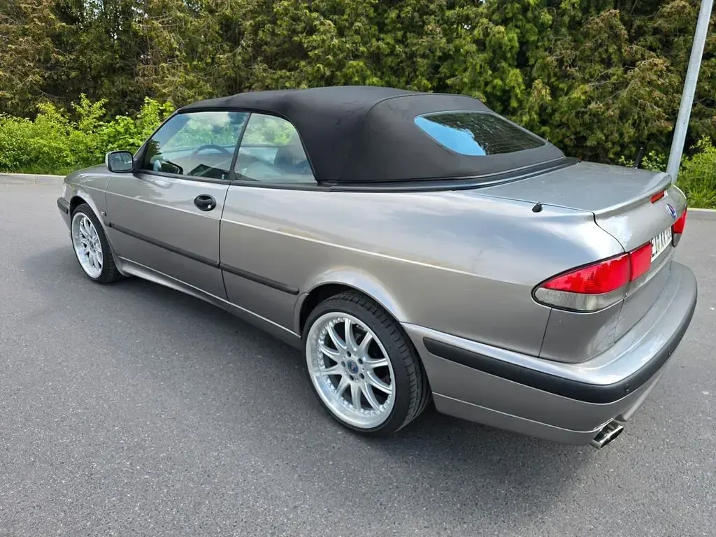Używany Saab 9-3 Cabriolet 286 KM (210 kW) 2002 Czarny Kabriolet