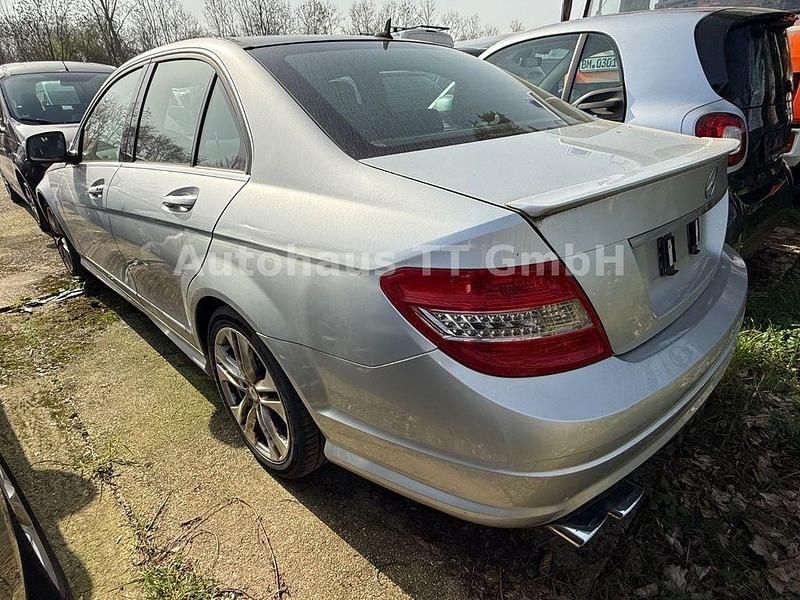 Gebraucht Mercedes C180 Avantgarde 156 PS (114 kW) 2007 Silber Limousine